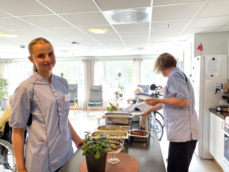 Bilde av Anna Wolden og hennes kolleger på avdeling Utsikten. 